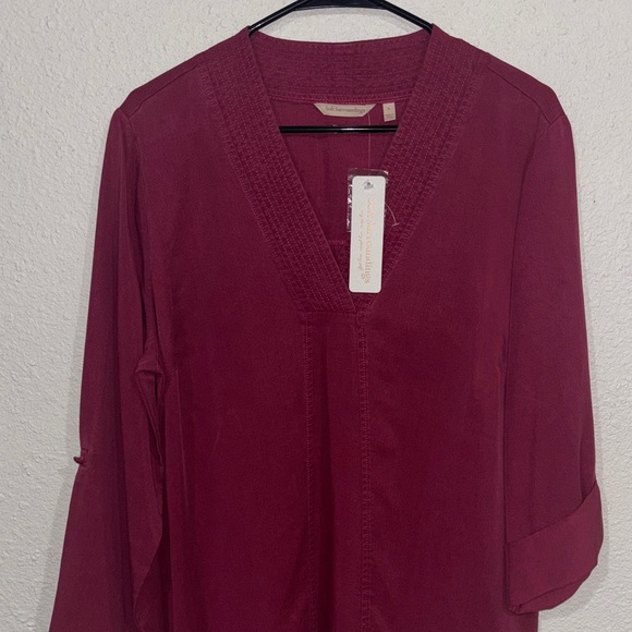 Soft Surroundings Burgundy V-Neck Tunic NWT - Picture 4 of 6
